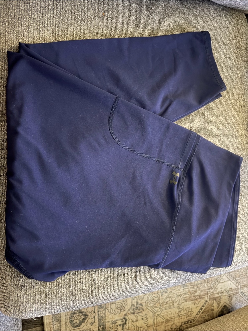 Under Armour womans Navy Performance leggings